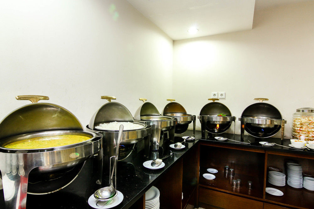 Zen Premium Menteng Syariah Jakarta Luaran gambar
